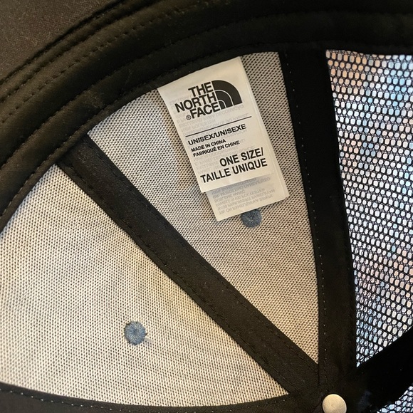 The North Face Snapback Hat - Picture 3 of 3